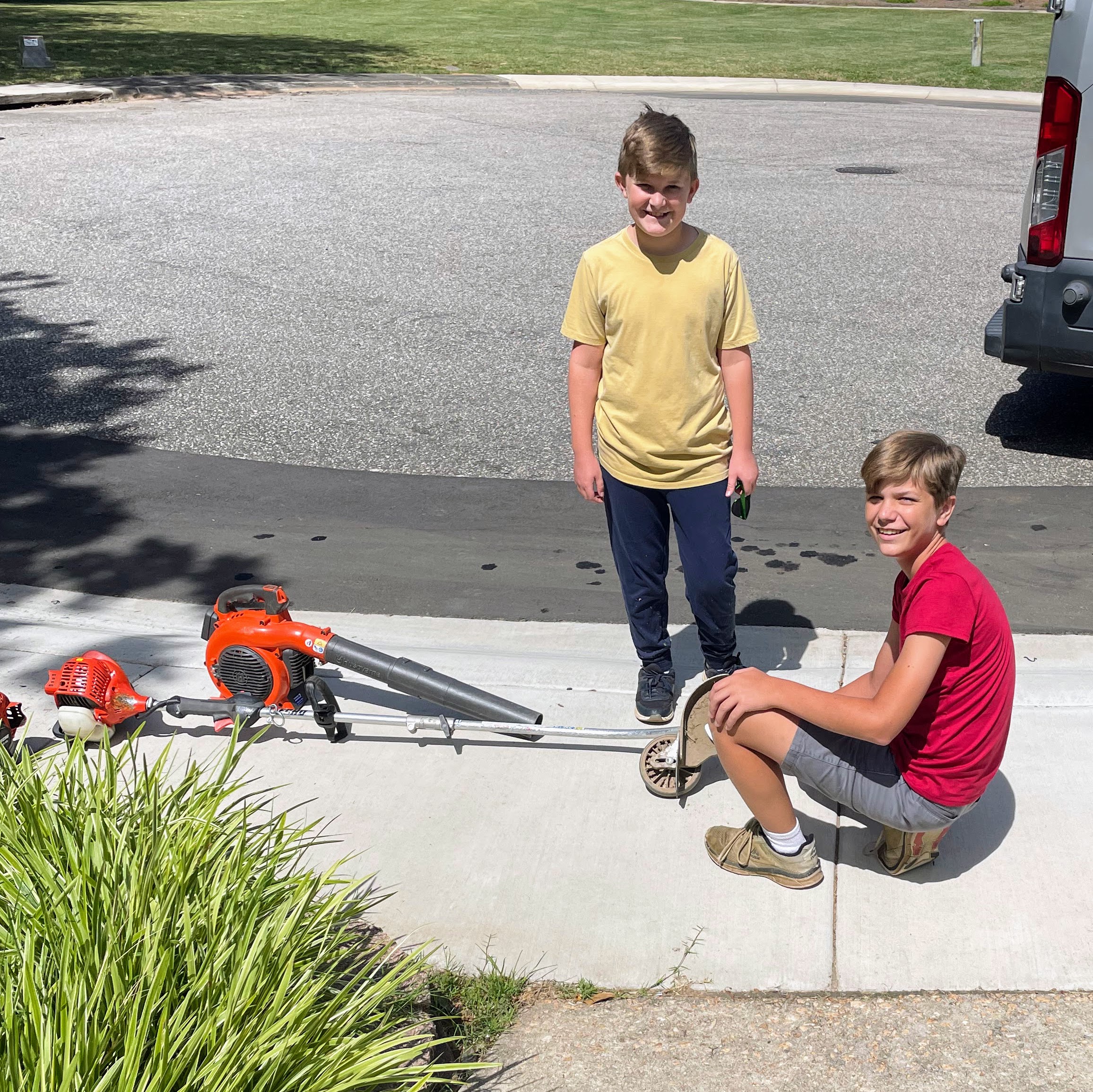 Trimmer and blower work